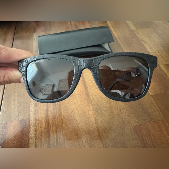 Saint Laurent Black Wayfarer Ace Crocodile Leather Sunglasses main image 8